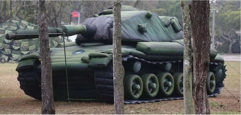 宝山军用充气坦克